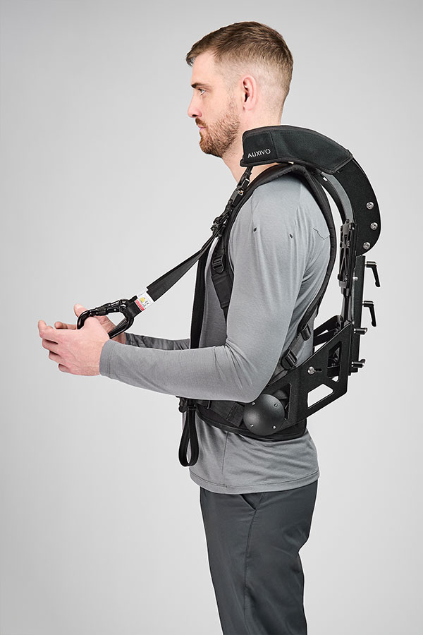 20240819-Auxivo-CarrySuit-Side-Carabiner-M-sRGB-3000×-2000